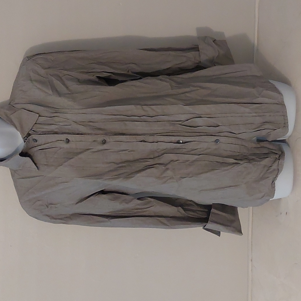 Dress shirt